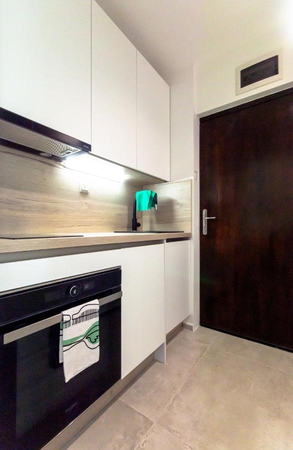 Studio Apartman Irma Cervar Пореч Екстериор снимка