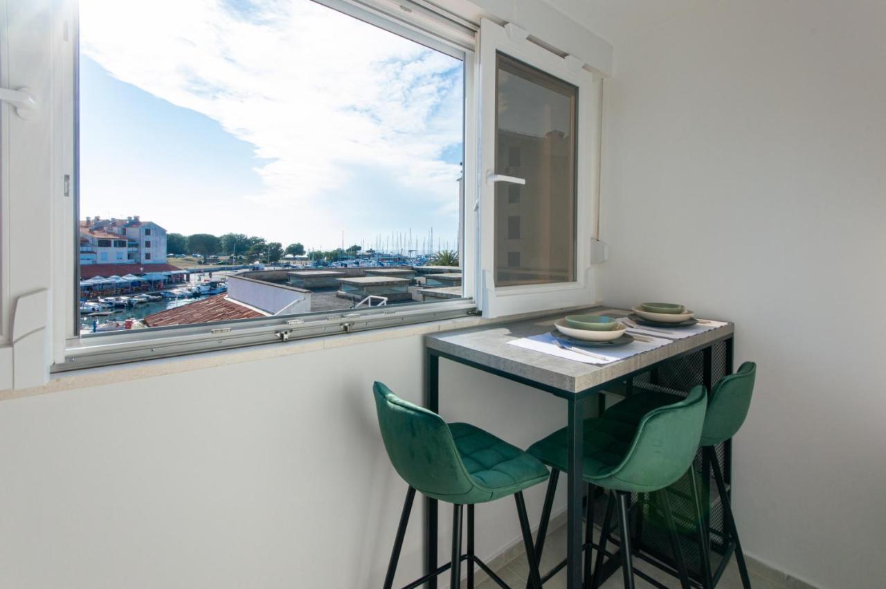 Studio Apartman Irma Cervar Пореч Екстериор снимка