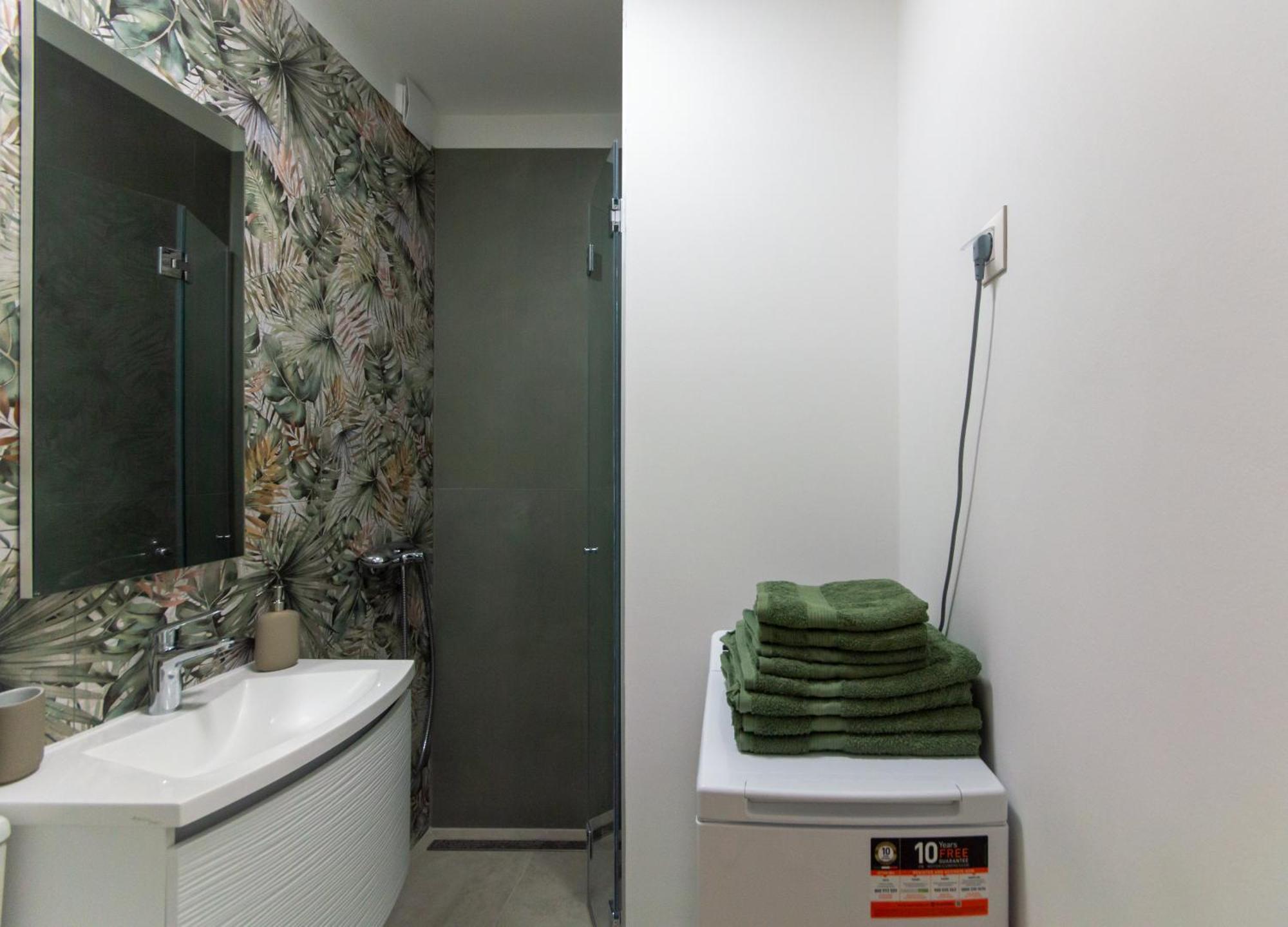 Studio Apartman Irma Cervar Пореч Екстериор снимка